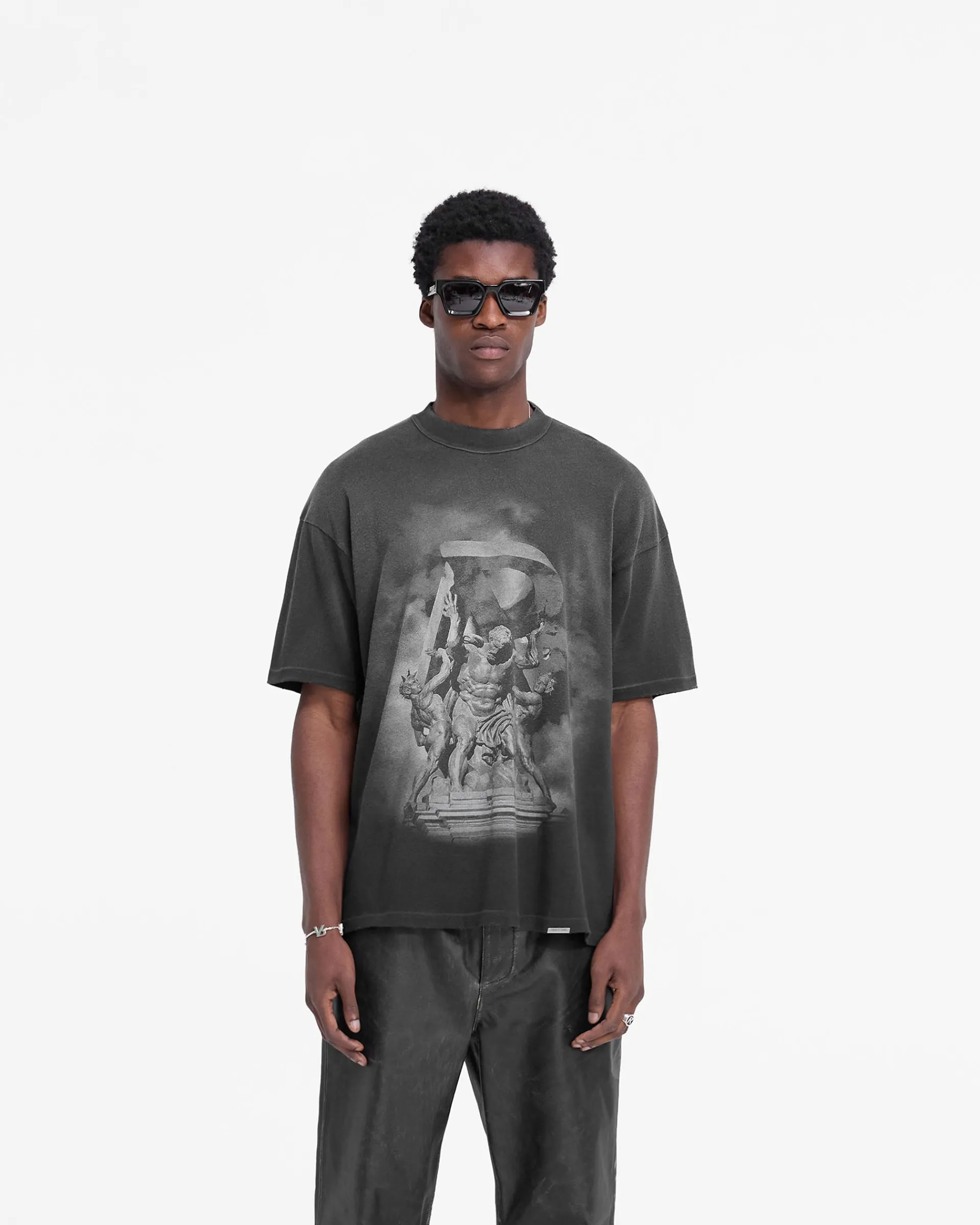 Represent Atlas T-Shirt - Stained Black> T-Shirts