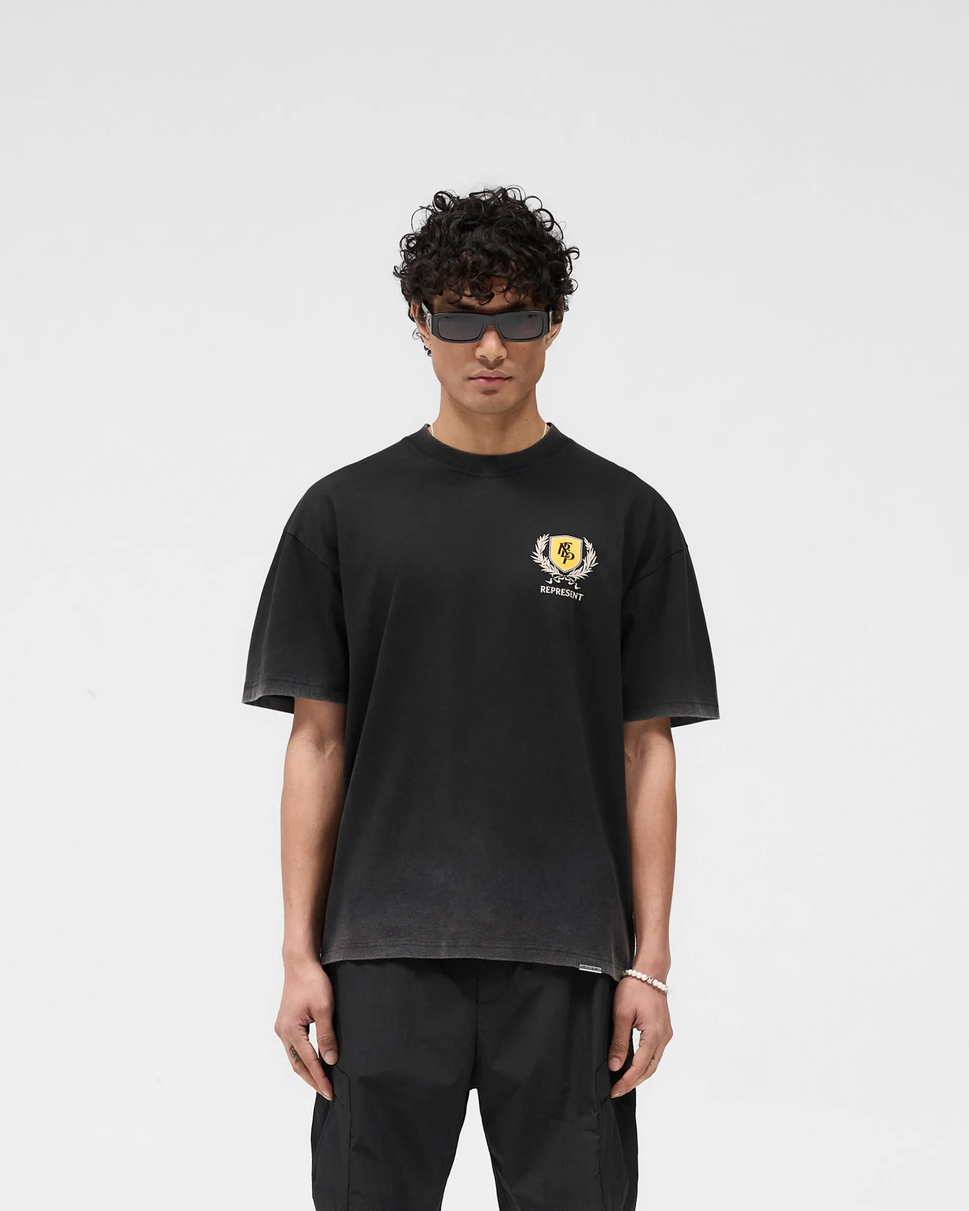 Represent Crest T-Shirt - Vintage Black> T-Shirts