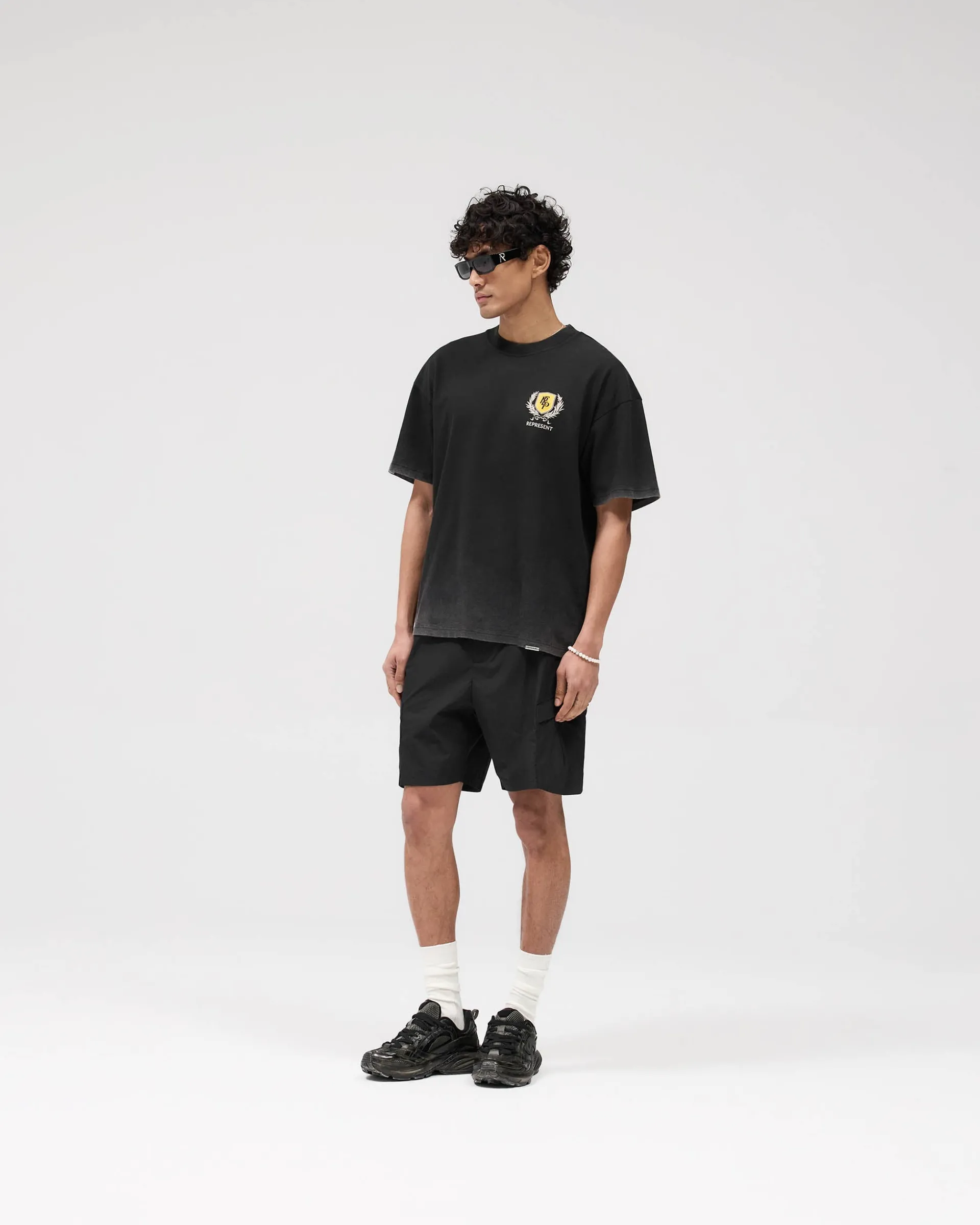 Represent Crest T-Shirt - Vintage Black> T-Shirts