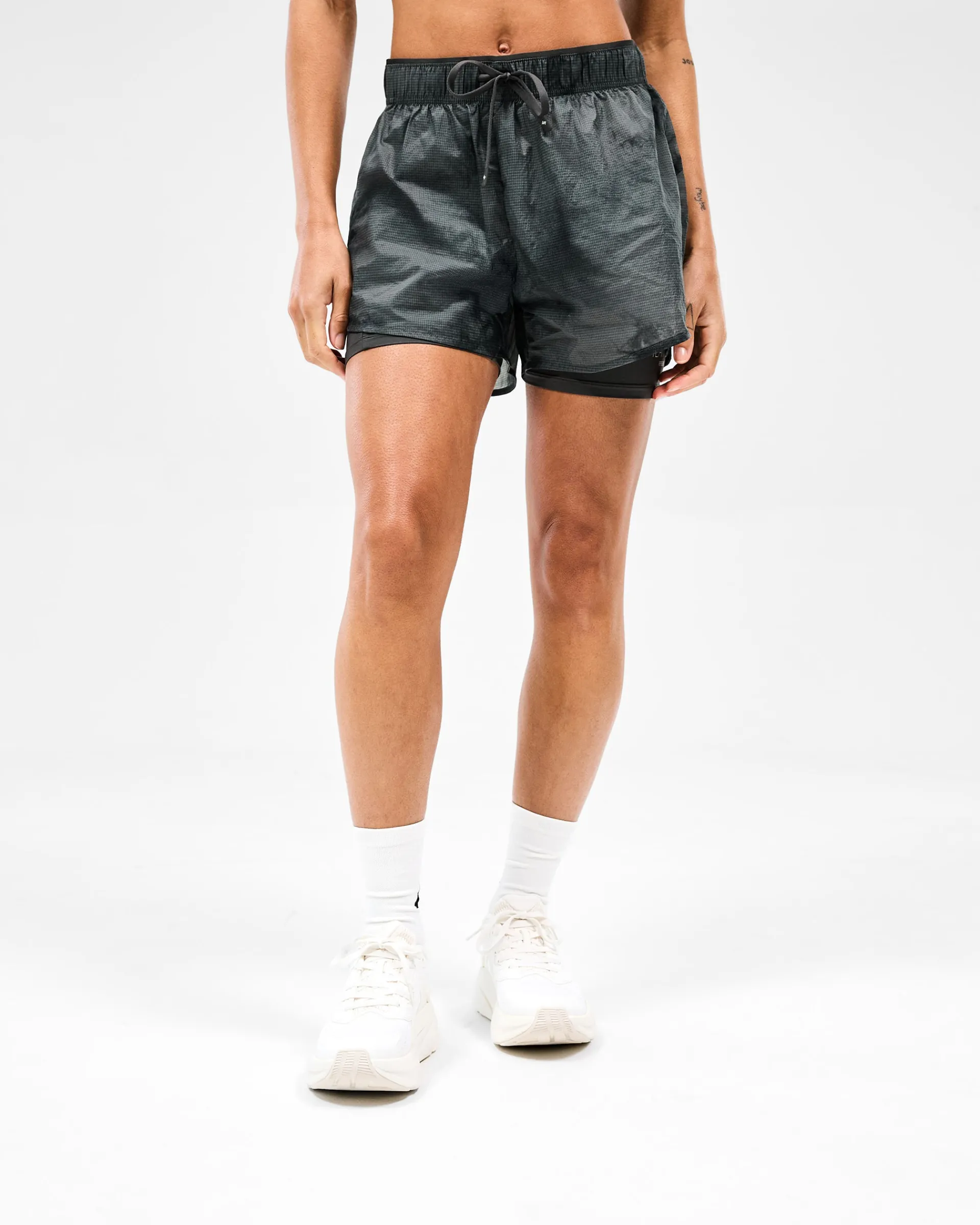 Represent 247 Distance 2-In-1 Short Printed - Dark Green> Bottoms/Shorts