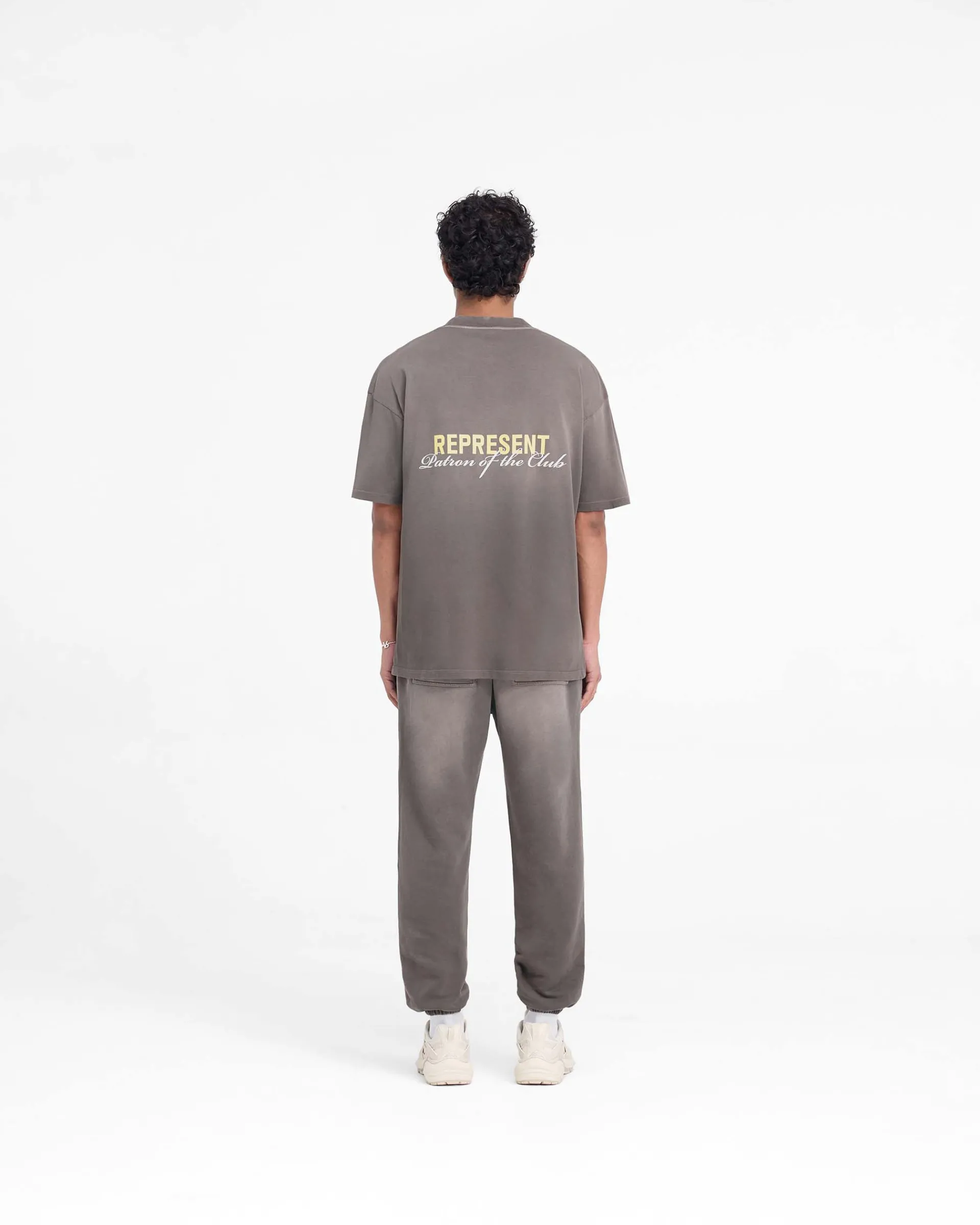 Represent Patron Of The Club Sweatpant - Washed Olive> Sweatpants | Pants