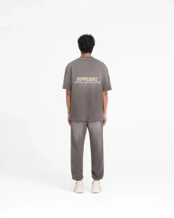 Represent Patron Of The Club T-Shirt - Washed Olive><noscript><img width=