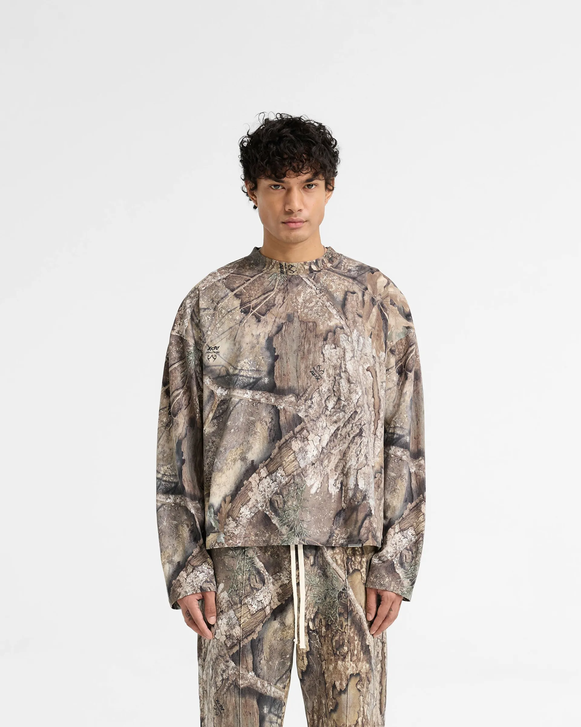 Represent Realtree® Long Sleeve T-Shirt -> T-Shirts