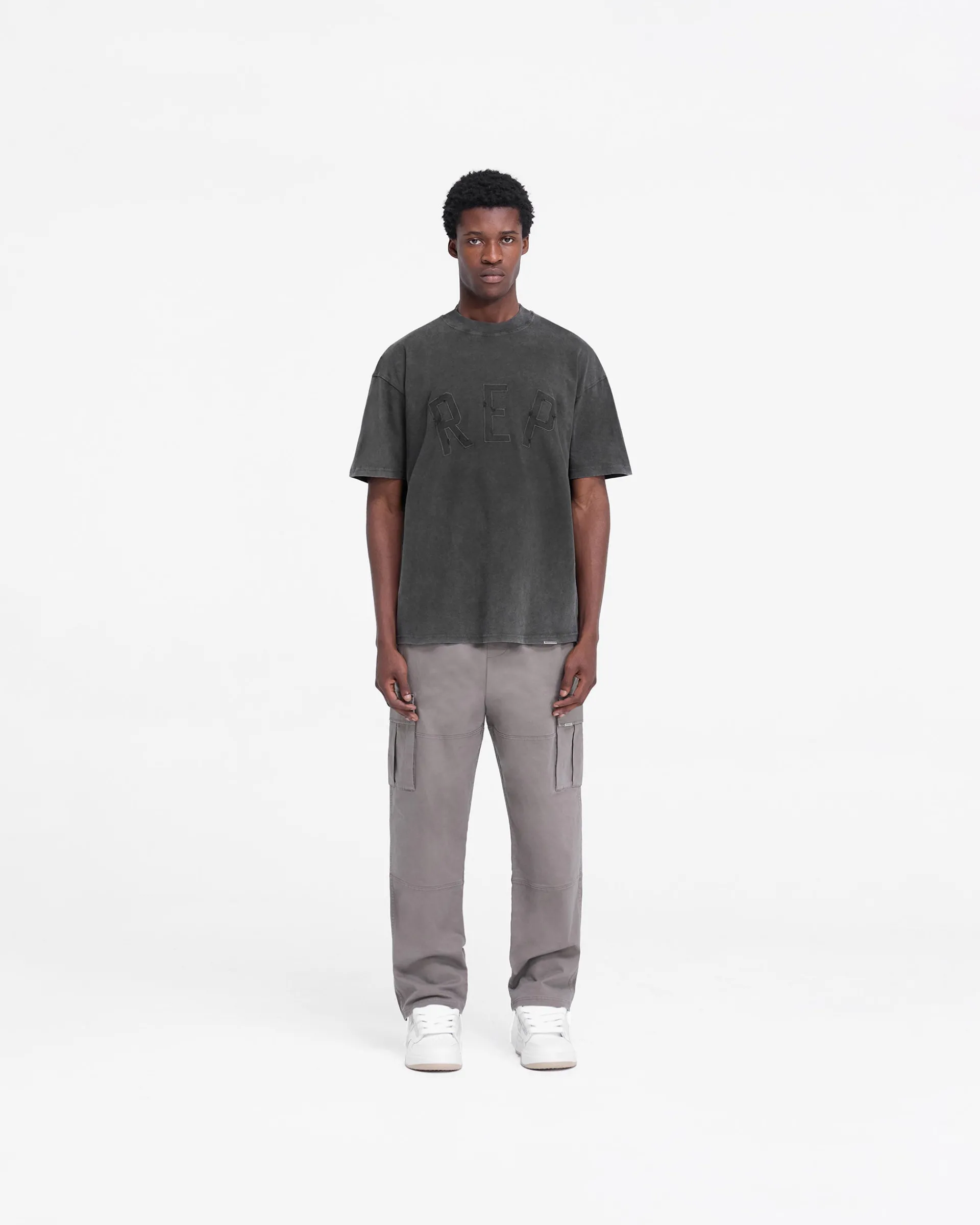 Represent Rep Applique T-Shirt - Vintage Black> T-Shirts