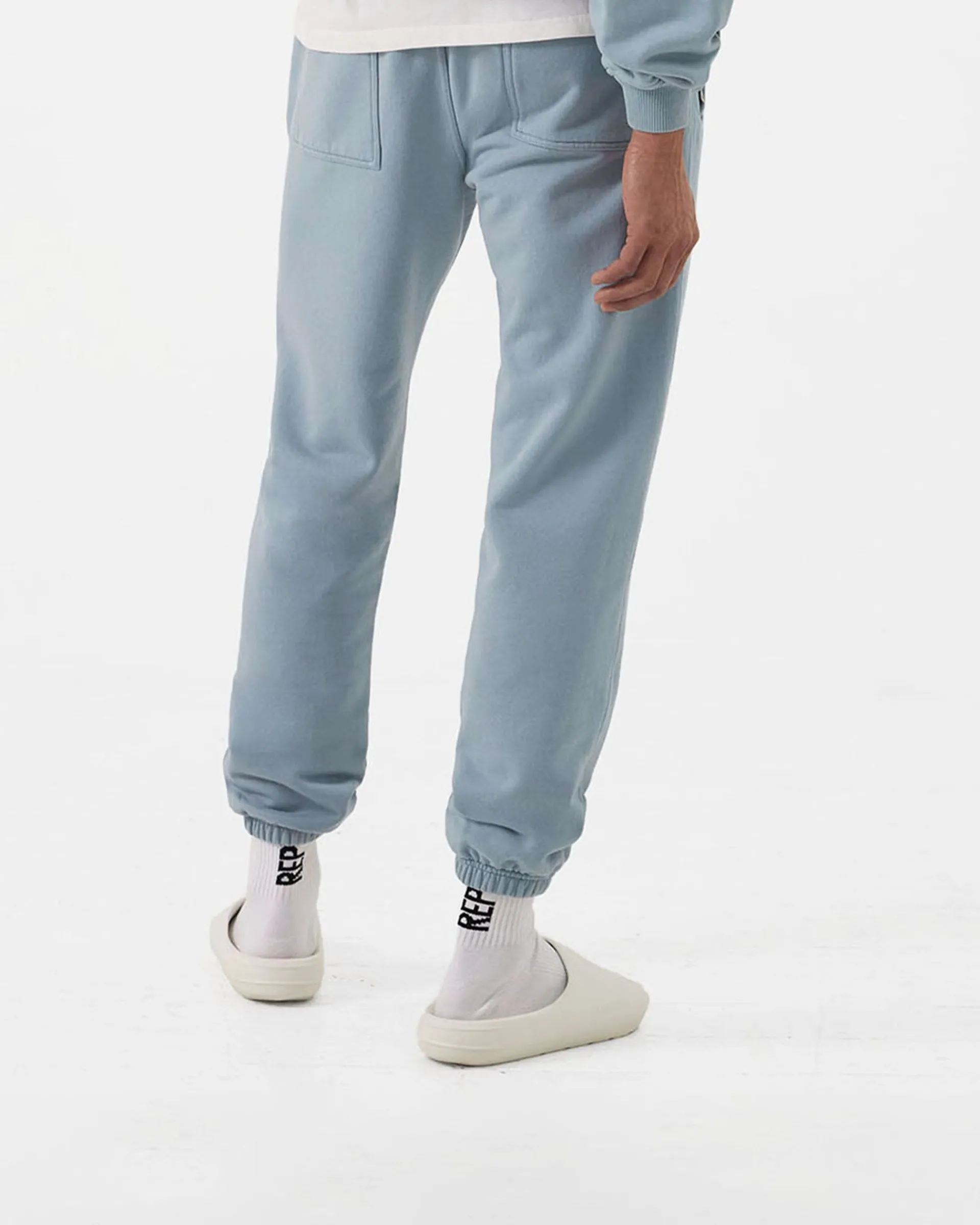 Represent Owners Club Sweatpant - Powder Blue> Sweatpants | Pants