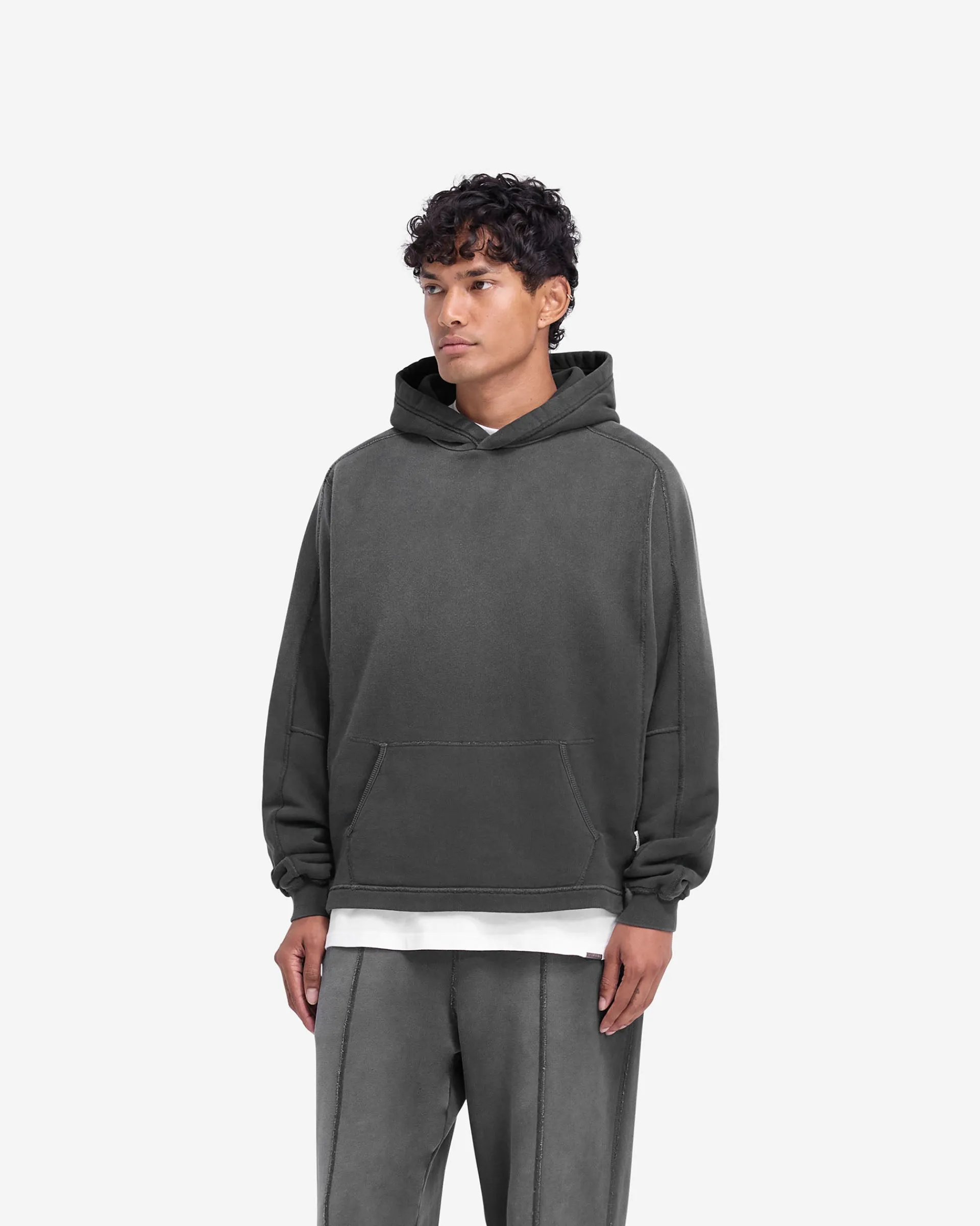 Represent Stepped Hem Hoodie - Stained Black> Hoodies