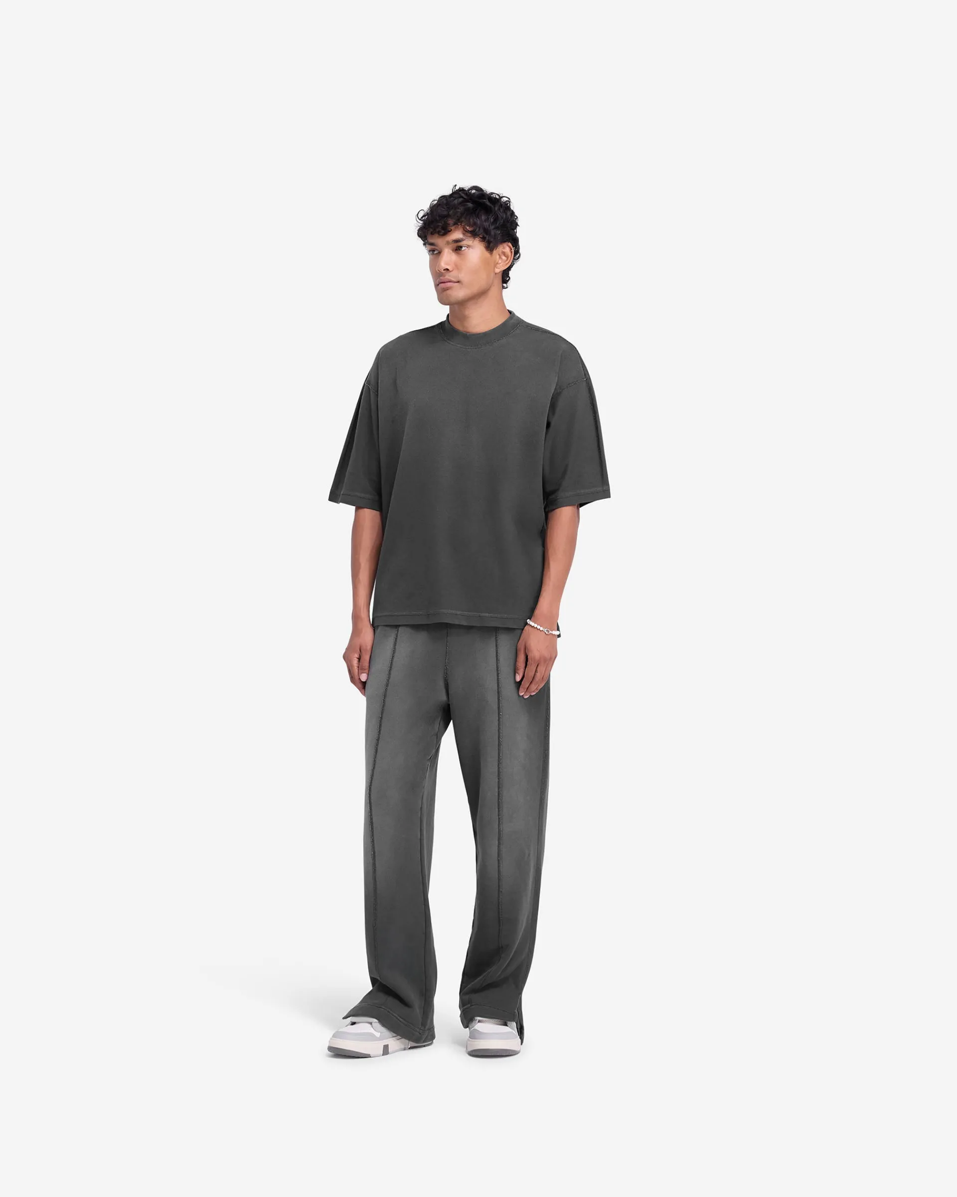 Represent Stepped Hem T-Shirt - Stained Black> T-Shirts