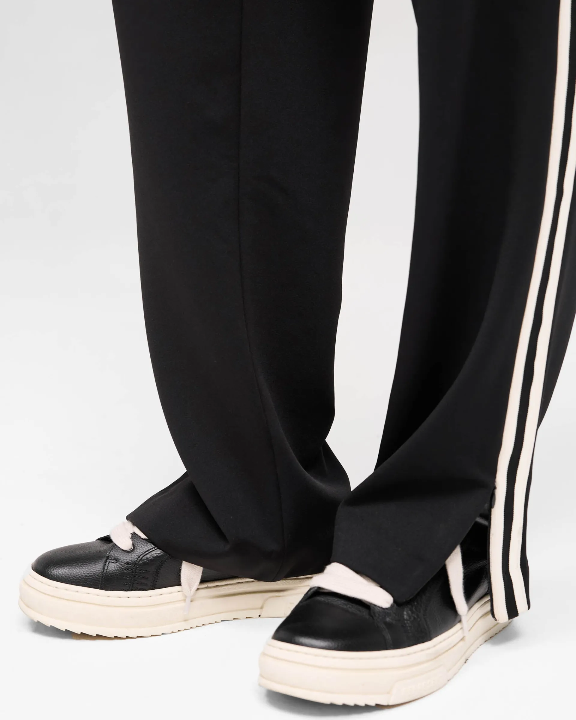 Represent Tailored Track Pant - Jet Black> Pants